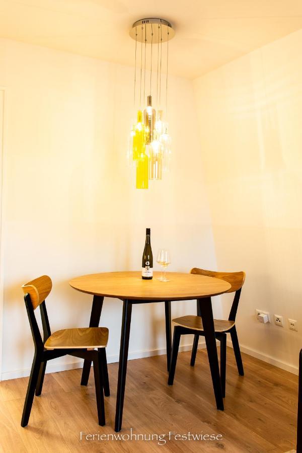 Festwiese - Modernes Nahe Neustadter Innenstadt Apartment *