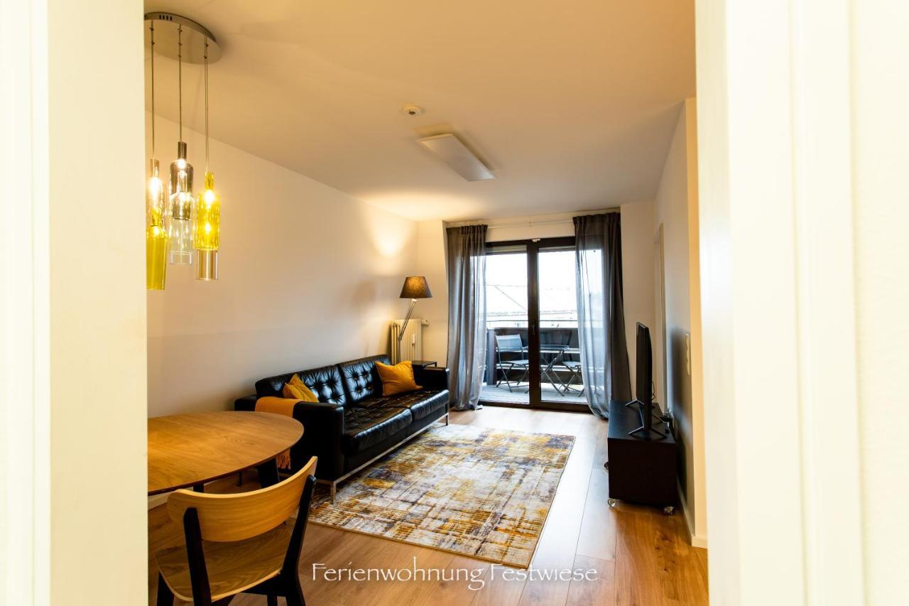Apartment Festwiese - Modernes Nahe Neustadter Innenstadt *